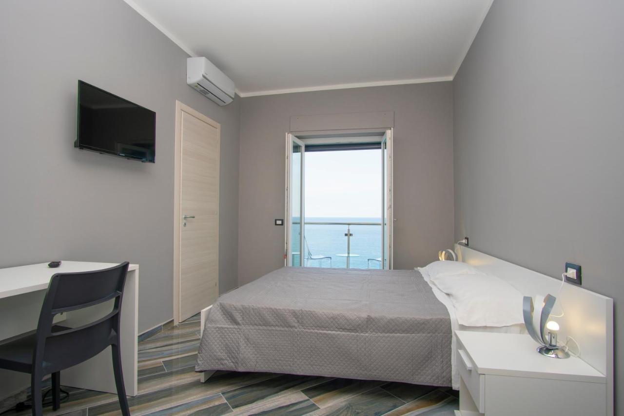 La Dimora Sul Mare Bed and breakfast